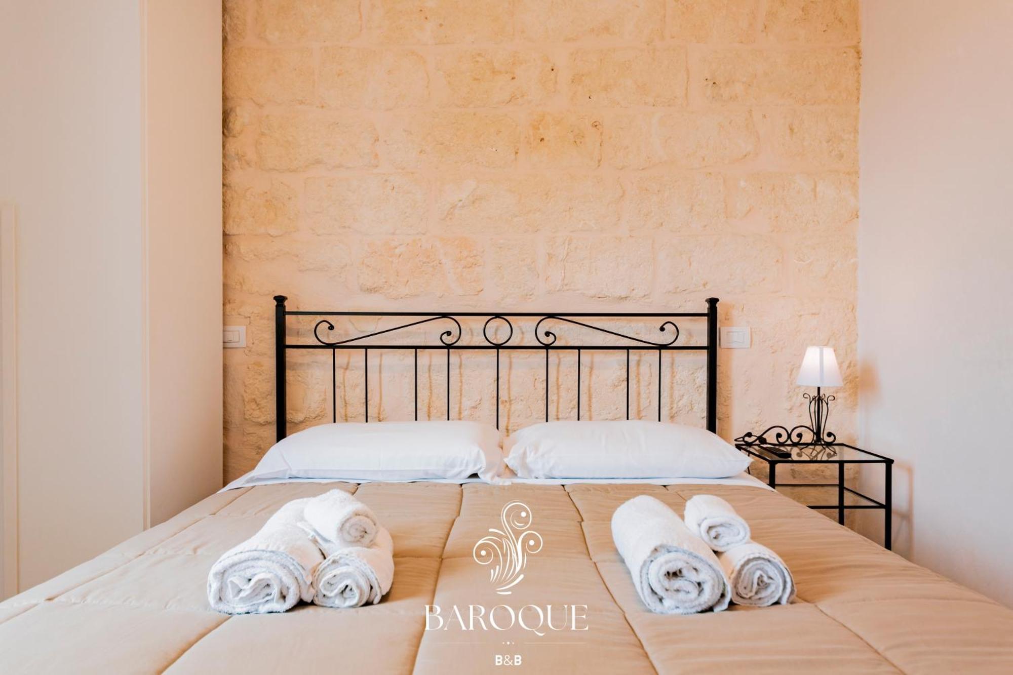 Baroque B&B Lecce Bagian luar foto