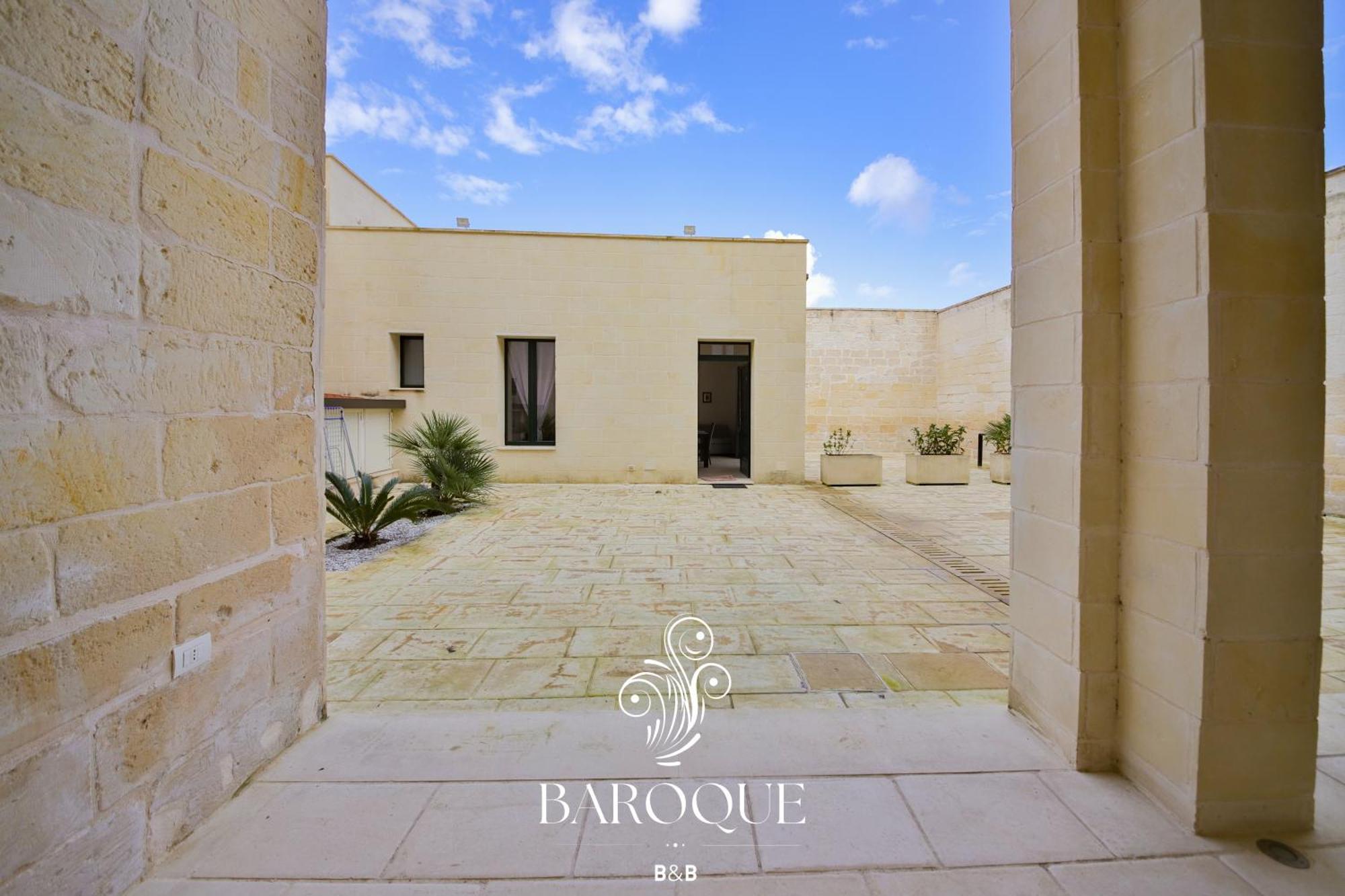 Baroque B&B Lecce Bagian luar foto