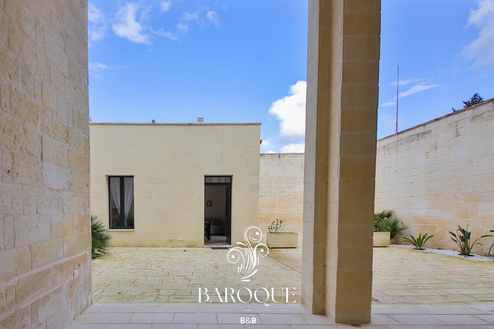 Baroque B&B Lecce Bagian luar foto