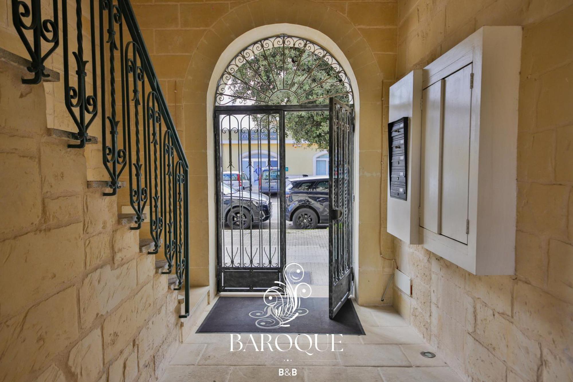 Baroque B&B Lecce Bagian luar foto