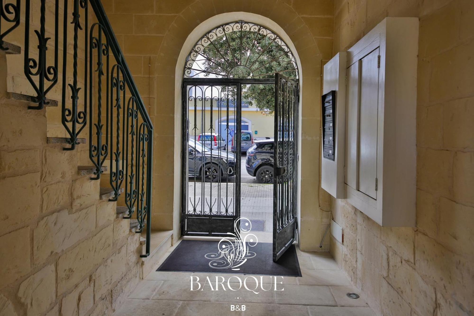 Baroque B&B Lecce Bagian luar foto